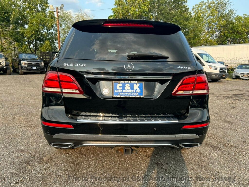 2018 Mercedes Benz GLE 350 4MATIC photo 11