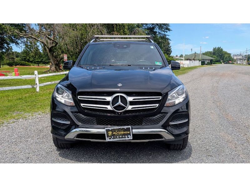 2018 Mercedes Benz GLE 350 4MATIC photo 2