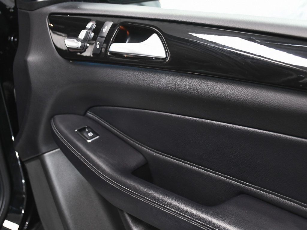 2018 Mercedes Benz GLE 43 AMG photo 20