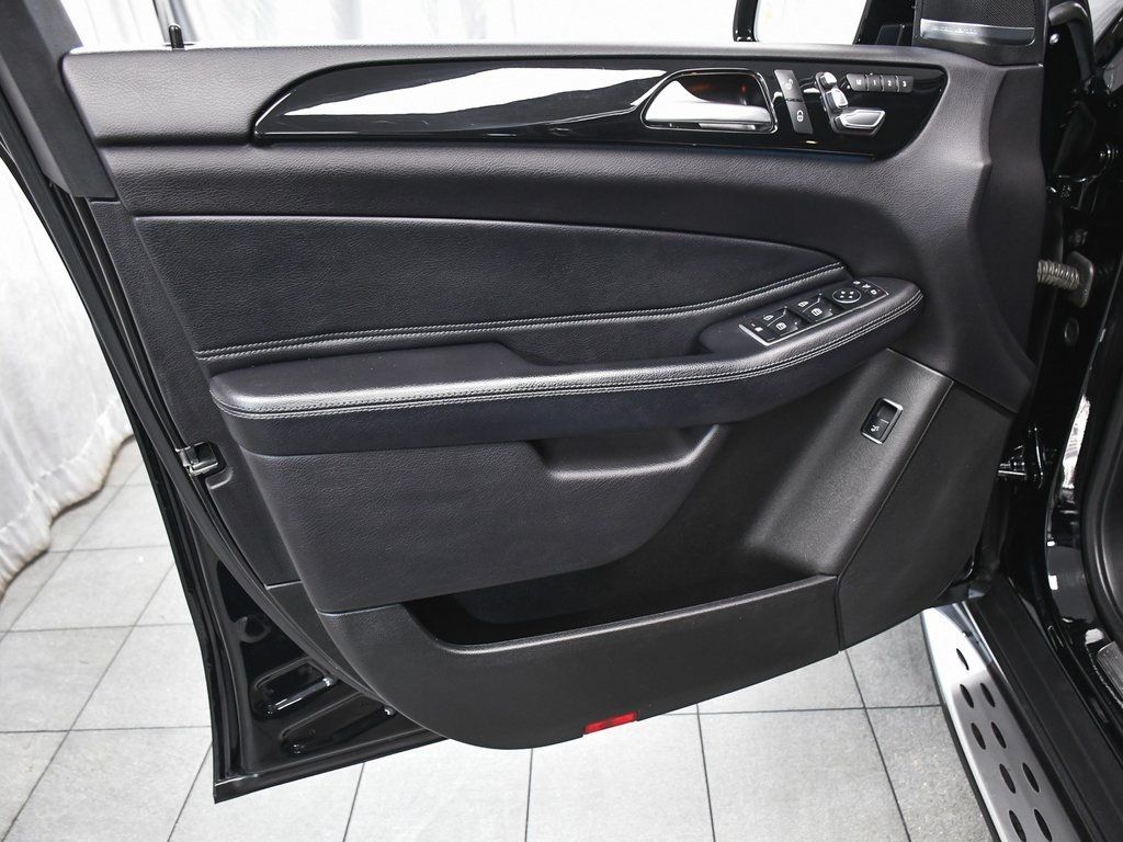 2018 Mercedes Benz GLE 43 AMG photo 8