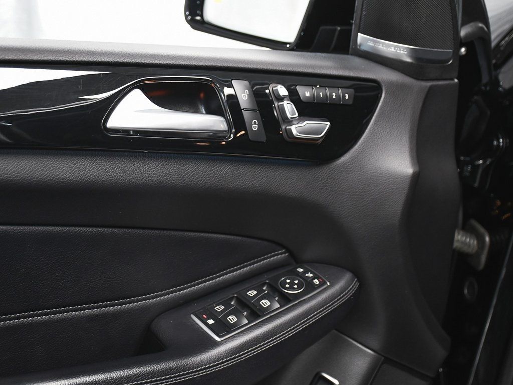 2018 Mercedes Benz GLE 43 AMG photo 9