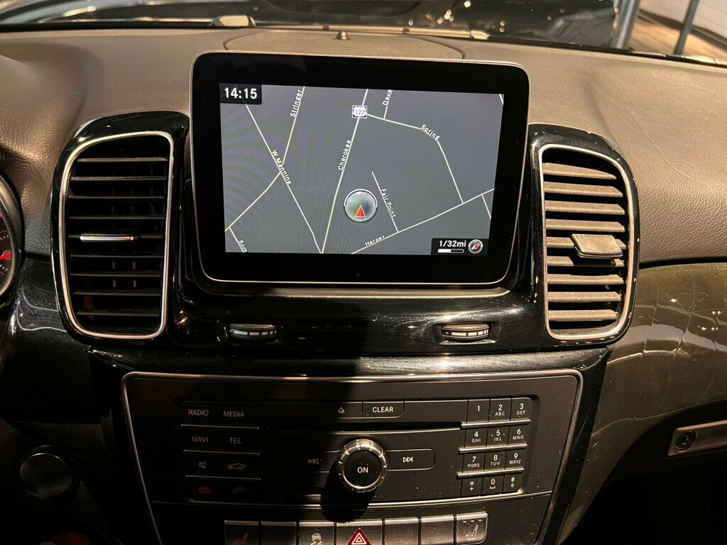 2018 Mercedes-Benz GLE LocalTrade/350/PremiumPkg/HtdSeats/LaneKeepAssist/KeylessGo/NAV - 23010399 - 18