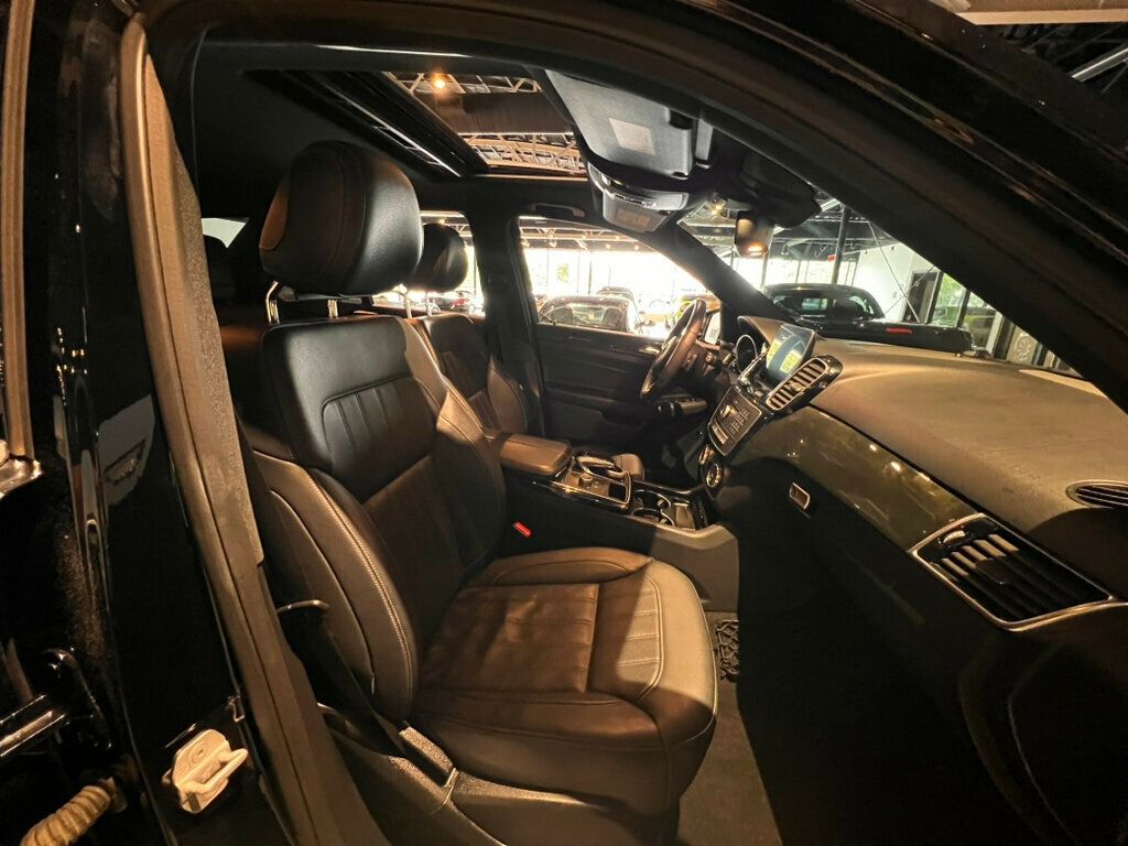 2018 Mercedes-Benz GLE LocalTrade/350/PremiumPkg/HtdSeats/LaneKeepAssist/KeylessGo/NAV - 23010399 - 30