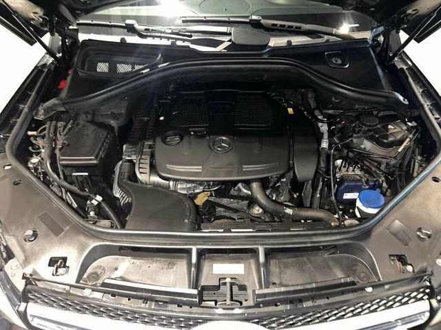 2018 Mercedes-Benz GLE LocalTrade/350/PremiumPkg/HtdSeats/LaneKeepAssist/KeylessGo/NAV - 23010399 - 8