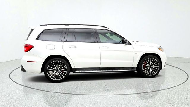 2018 Mercedes-Benz GLS AMG GLS 63 4MATIC SUV w/ 22'' AMG Wheels & Carbon Fiber Trim - 23092251 - 3