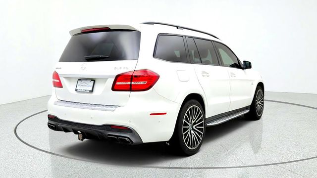 2018 Mercedes-Benz GLS AMG GLS 63 4MATIC SUV w/ 22'' AMG Wheels & Carbon Fiber Trim - 23092251 - 4