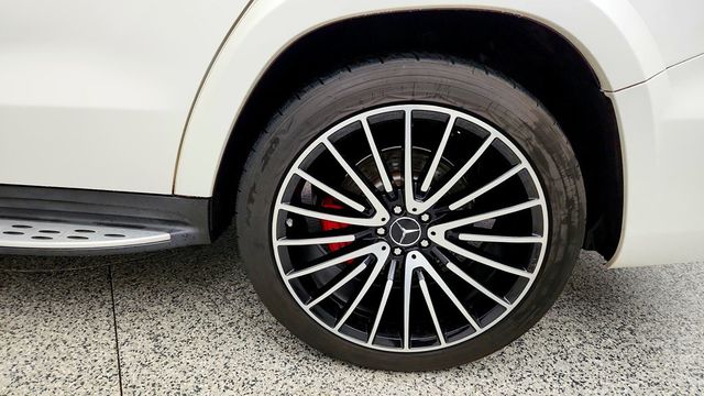 2018 Mercedes-Benz GLS AMG GLS 63 4MATIC SUV w/ 22'' AMG Wheels & Carbon Fiber Trim - 23092251 - 8