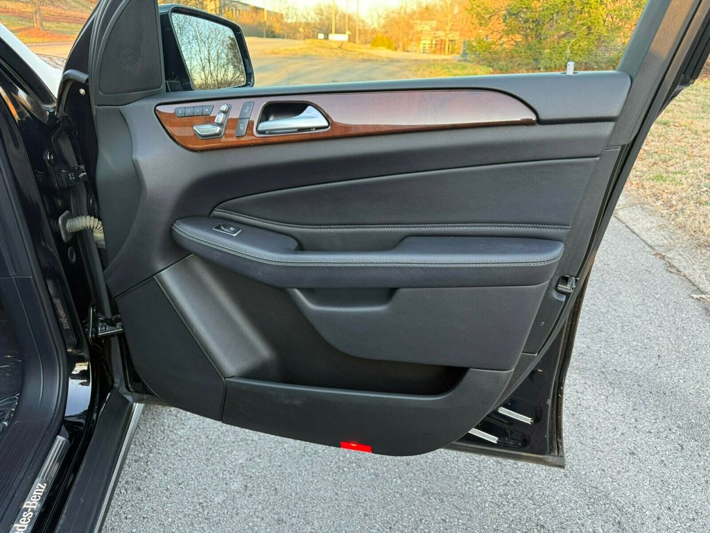 2018 Mercedes-Benz GLS GLS450, 4MATIC, Premium Package, Lane Tracking Pack, Pano Roof - 22991557 - 28