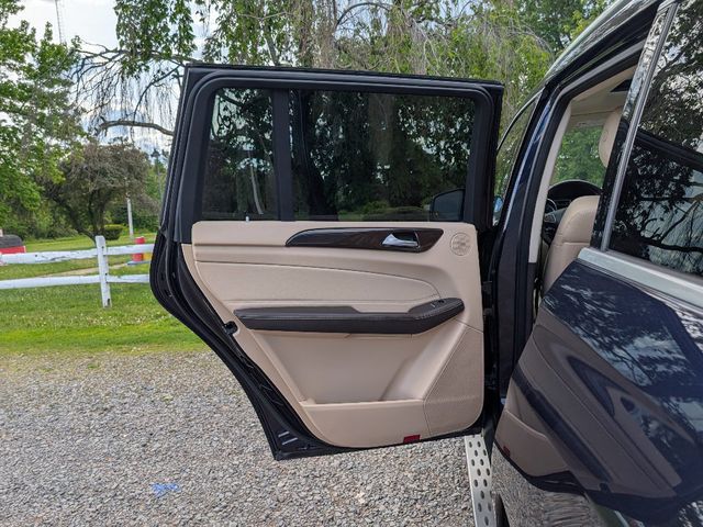 2018 Mercedes-Benz GLS GLS 450 4MATIC SUV - 23025644 - 10