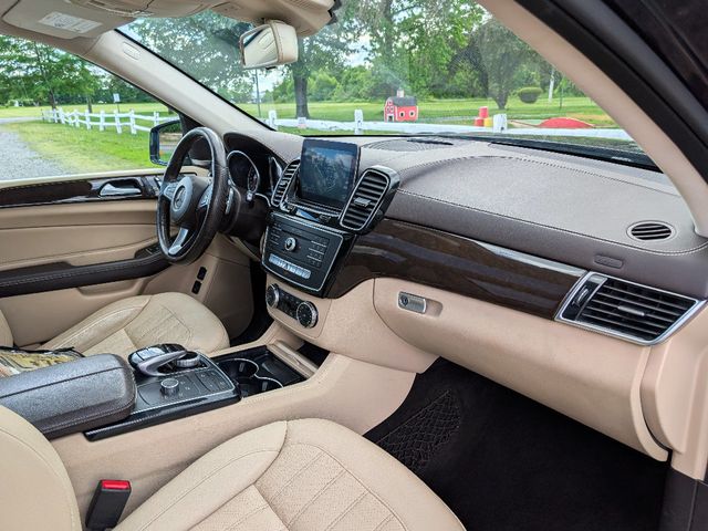 2018 Mercedes-Benz GLS GLS 450 4MATIC SUV - 23025644 - 32
