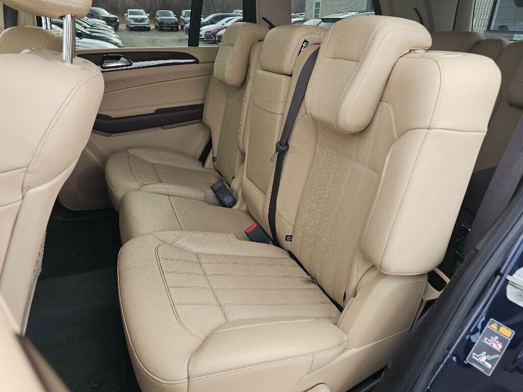 2018 Mercedes-Benz GLS GLS 450 4MATIC SUV - 22982060 - 18