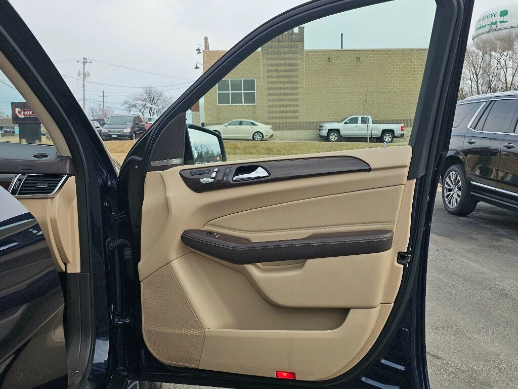 2018 Mercedes-Benz GLS GLS 450 4MATIC SUV - 22982060 - 24