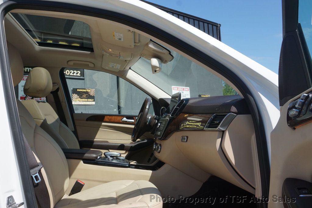 2018 Mercedes Benz GLS 450 4MATIC photo 12