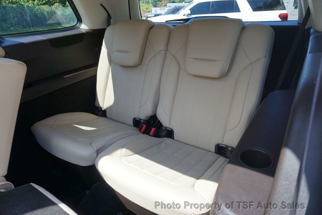 2018 Mercedes Benz GLS 450 4MATIC photo 16