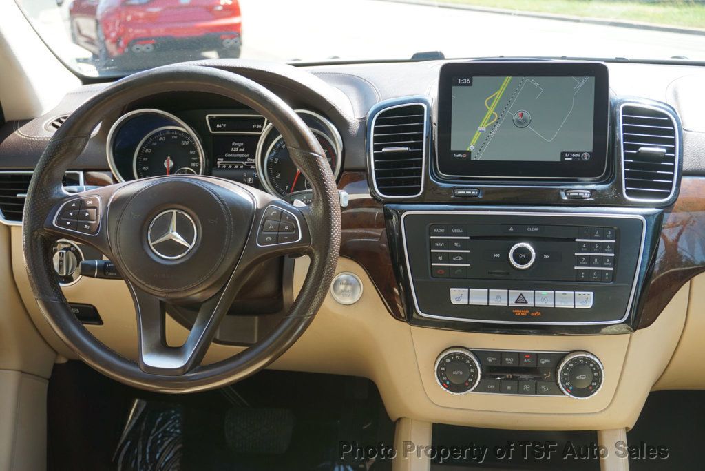 2018 Mercedes Benz GLS 450 4MATIC photo 19