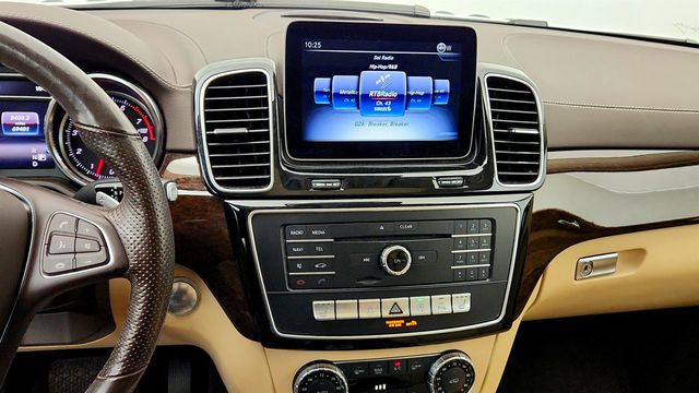 2018 Mercedes-Benz GLS GLS 450 4MATIC SUV w/ Premium, Lighting & Appearance Packages - 23029224 - 16