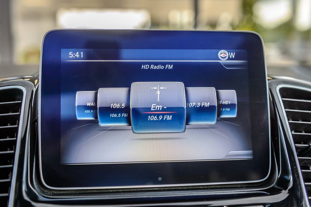 2018 Mercedes-Benz GLS GLS550 4MATIC - BLACK ON BROWN - NAV - THIRD ROW - BLUETOOTH  - 23050011 - 19