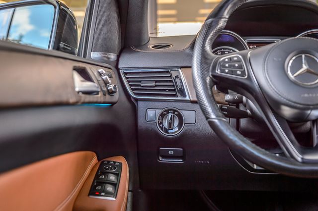 2018 Mercedes-Benz GLS GLS550 4MATIC - BLACK ON BROWN - NAV - THIRD ROW - BLUETOOTH  - 23050011 - 28