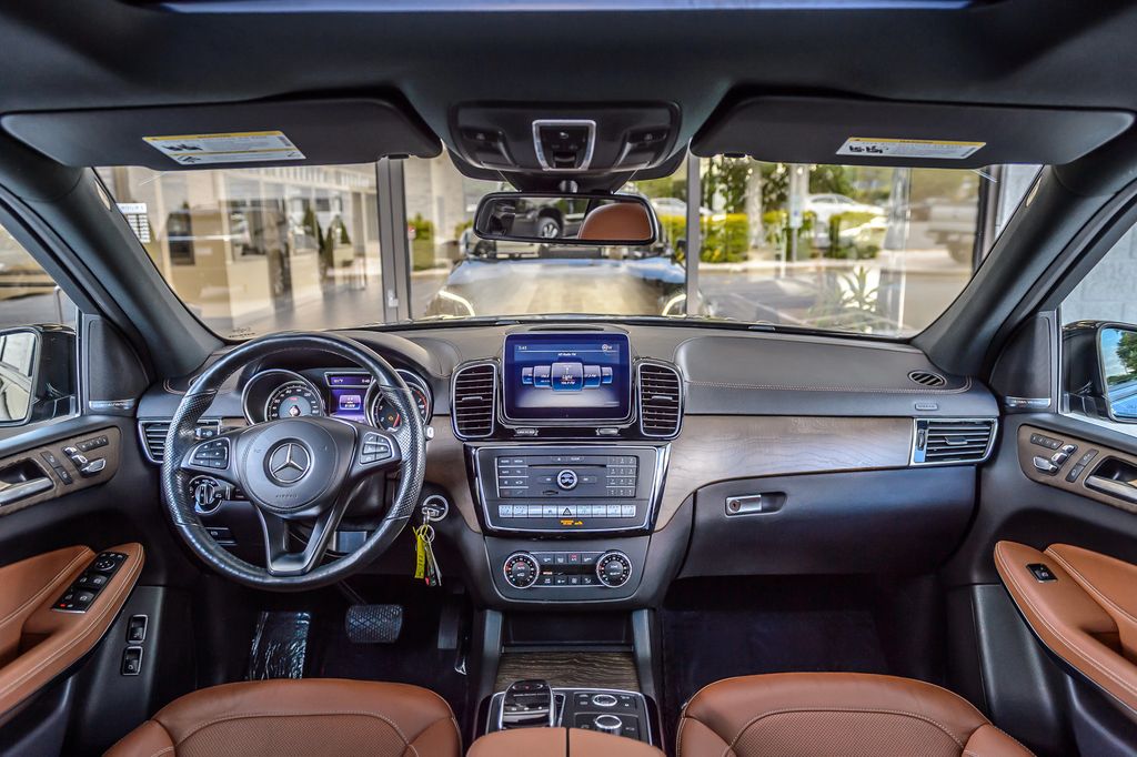 2018 Mercedes-Benz GLS GLS550 4MATIC - BLACK ON BROWN - NAV - THIRD ROW - BLUETOOTH  - 23050011 - 2