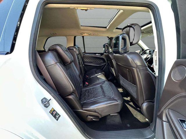 2018 Mercedes-Benz GLS GLS 550 4MATIC SUV - 22937447 - 37