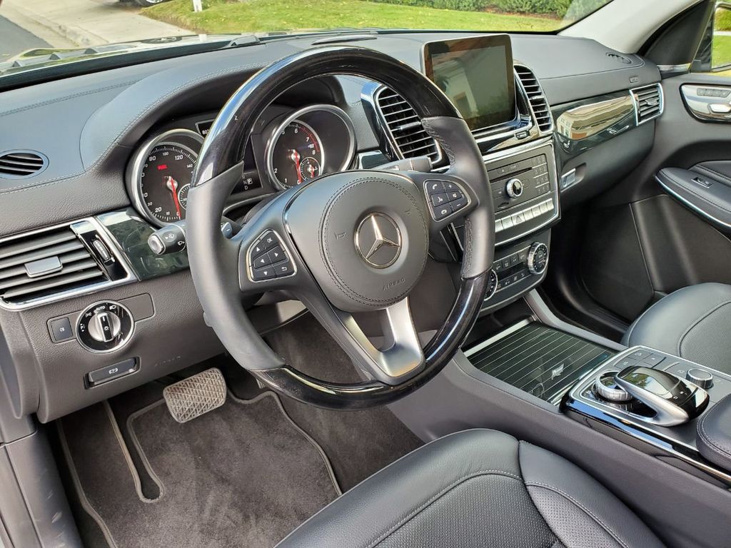 2018 Mercedes-Benz GLS GLS 550 4MATIC SUV - 19054679 - 7