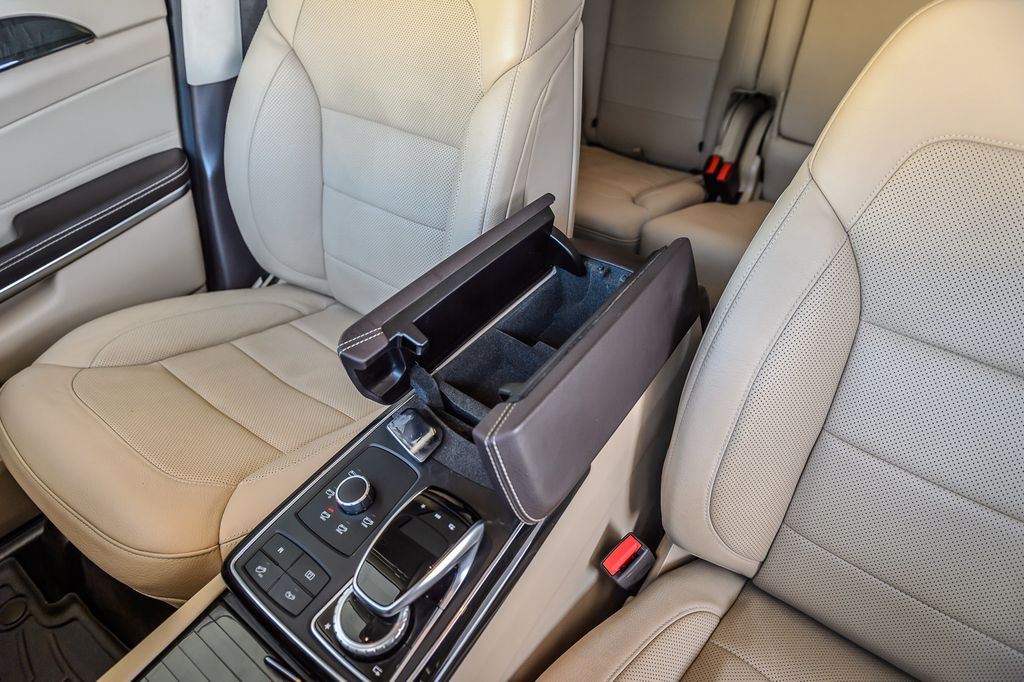 2018 Mercedes-Benz GLS GLS550 4MATIC - WHITE ON BEIGE - NAV - THIRD ROW - BLUETOOTH  - 23071596 - 38