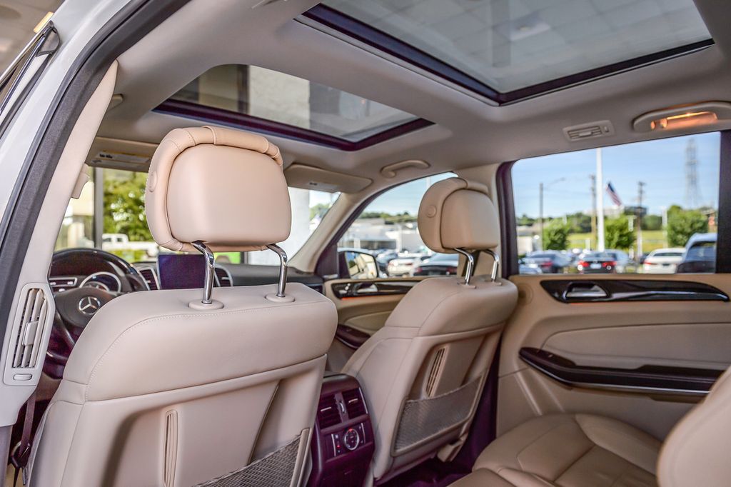 2018 Mercedes-Benz GLS GLS550 4MATIC - WHITE ON BEIGE - NAV - THIRD ROW - BLUETOOTH  - 23071596 - 45