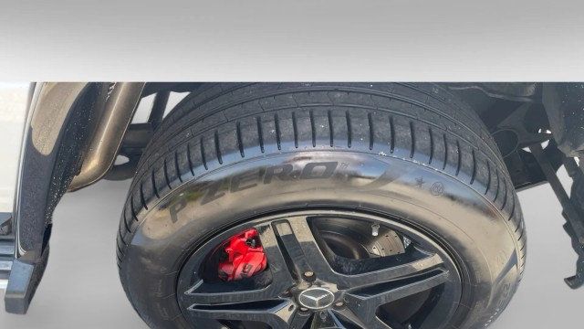 2018 Mercedes-Benz G-Class AMG G 63 4MATIC SUV - 23021430 - 3