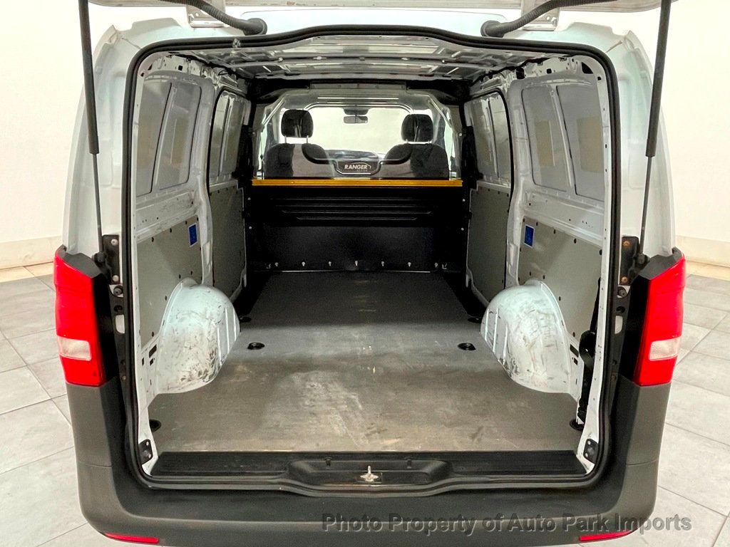 2018 Mercedes-Benz Metris Cargo Van Metris Cargo Van Standard Roof 126" Wheelbase - 21833716 - 18
