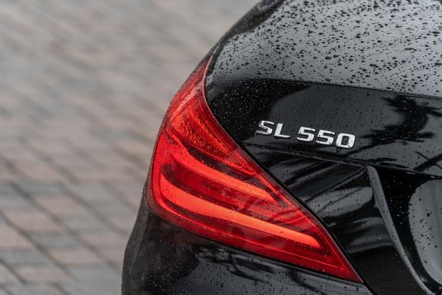 2018 Mercedes-Benz SL Bang and Olufsen Premium Sound! Designo Package - 22285426 - 11