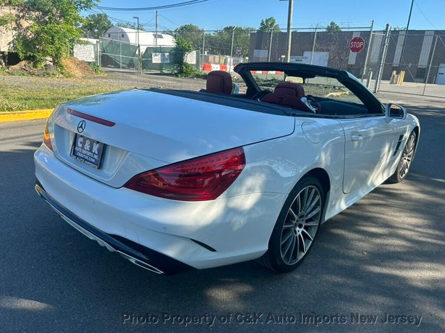 2018 Mercedes-Benz SL SL 550,DRIVER ASSISTANCE PKG,AMG CARBON FIBER TRIM,SOFT CLOSE DO - 23033226 - 10