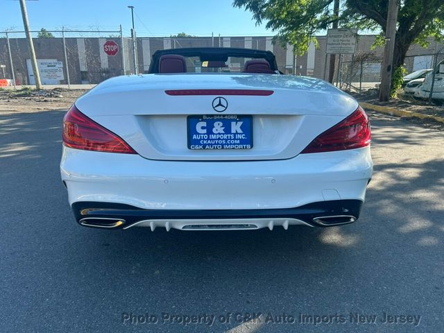2018 Mercedes-Benz SL SL 550,DRIVER ASSISTANCE PKG,AMG CARBON FIBER TRIM,SOFT CLOSE DO - 23033226 - 11