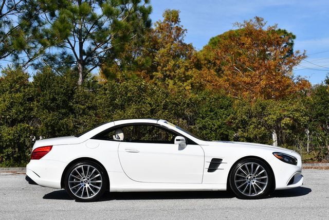 2018 Mercedes-Benz SL SL 550 Roadster W/Driver Assistance Package - 22958768 - 46