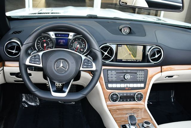 2018 Mercedes-Benz SL SL 550 Roadster W/Driver Assistance Package - 22958768 - 61