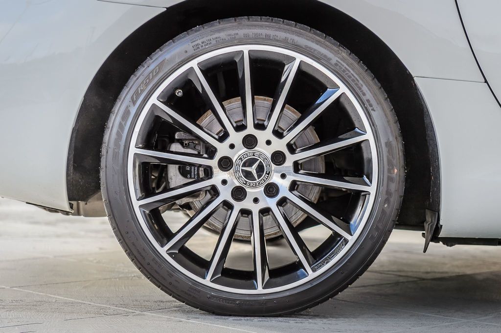 2018 Mercedes-Benz SLC SLC300 ROADSTER - WHITE ON TAN - SUPER CLEAN - WELL EQUIPPED - 22918606 - 20