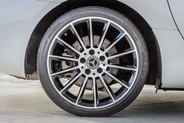 2018 Mercedes-Benz SLC SLC300 ROADSTER - WHITE ON TAN - SUPER CLEAN - WELL EQUIPPED - 22918606 - 20