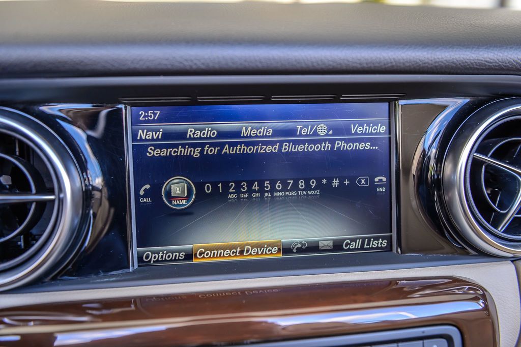 2018 Mercedes-Benz SLC SLC300 ROADSTER - WHITE ON TAN - SUPER CLEAN - WELL EQUIPPED - 22918606 - 31