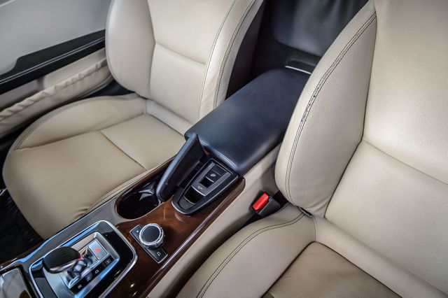 2018 Mercedes-Benz SLC SLC300 ROADSTER - WHITE ON TAN - SUPER CLEAN - WELL EQUIPPED - 22918606 - 40