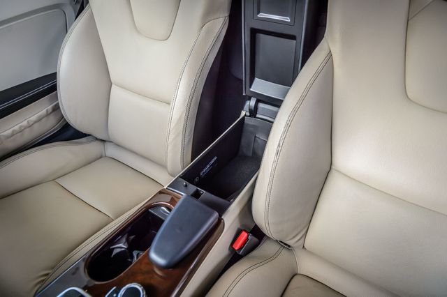 2018 Mercedes-Benz SLC SLC300 ROADSTER - WHITE ON TAN - SUPER CLEAN - WELL EQUIPPED - 22918606 - 41