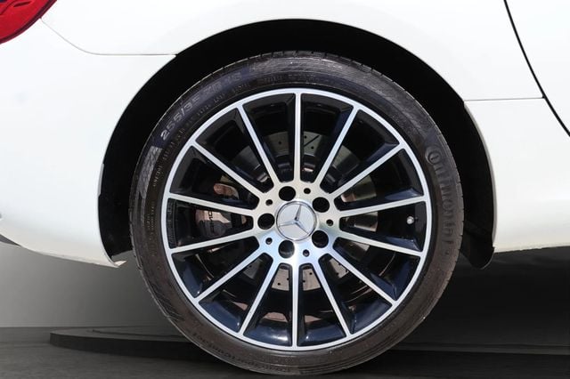 2018 Mercedes-Benz SLC SLC 43 AMG, ROADSTER, 18" WHEELS, DUAL TONE LEATHER & MORE!!!! - 22870810 - 39