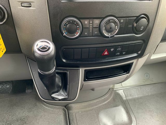 2018 Mercedes-Benz Sprinter Cargo Van  - 22949891 - 43