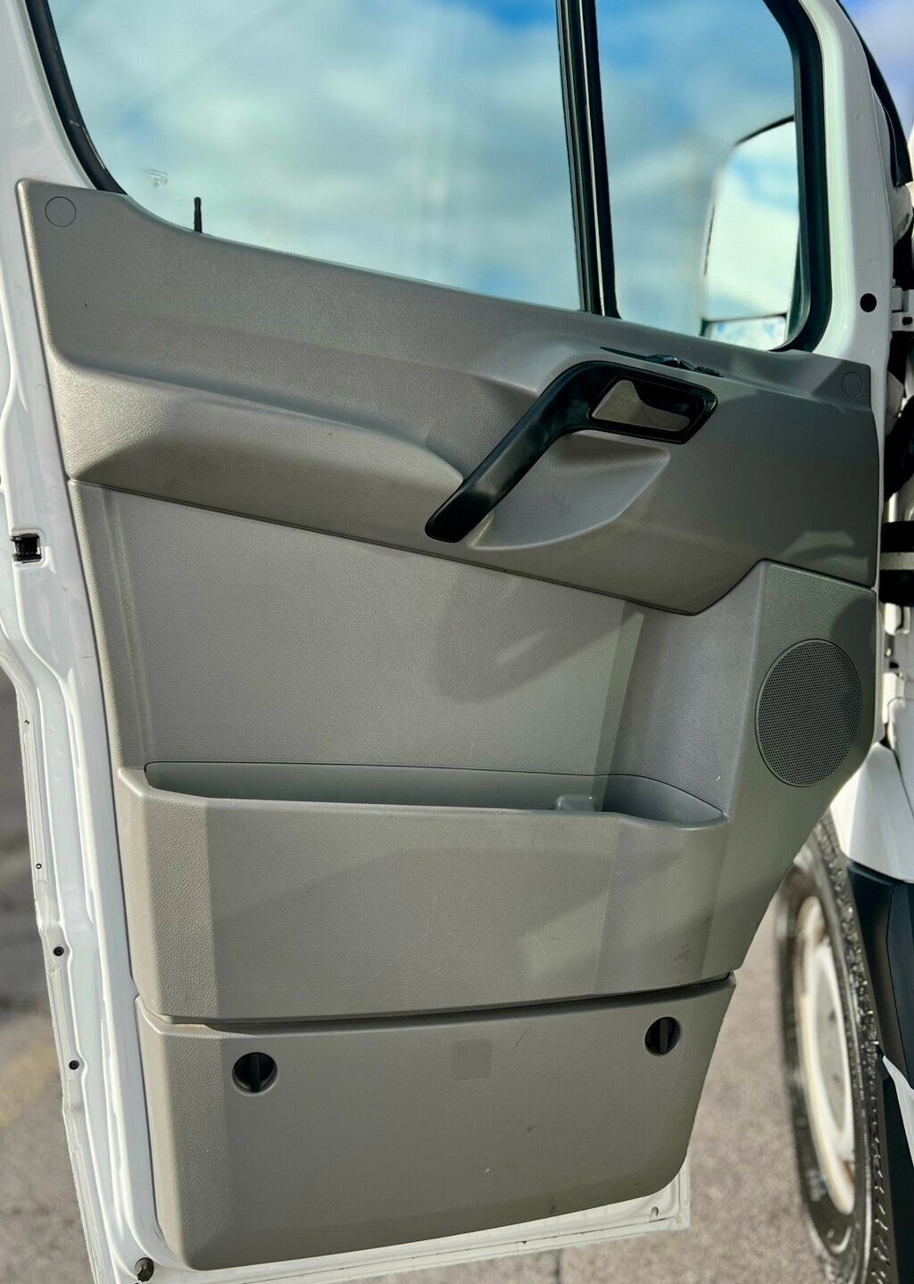 2018 Mercedes-Benz Sprinter Cargo Van 2500 - 22924231 - 11