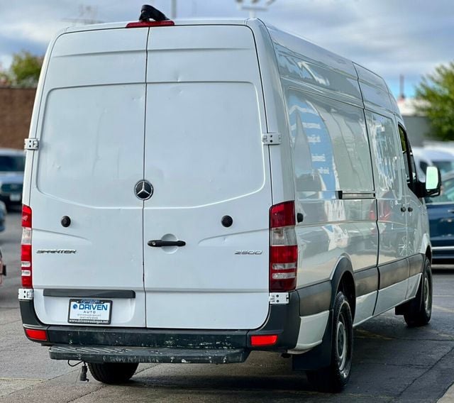 2018 Mercedes-Benz Sprinter Cargo Van 2500 - 22924231 - 4