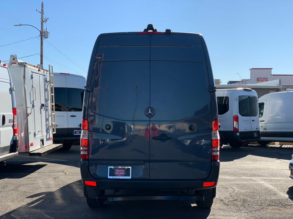 2018 Mercedes-Benz Sprinter Cargo Van 2500 High Roof V6 144" RWD - 22957851 - 22