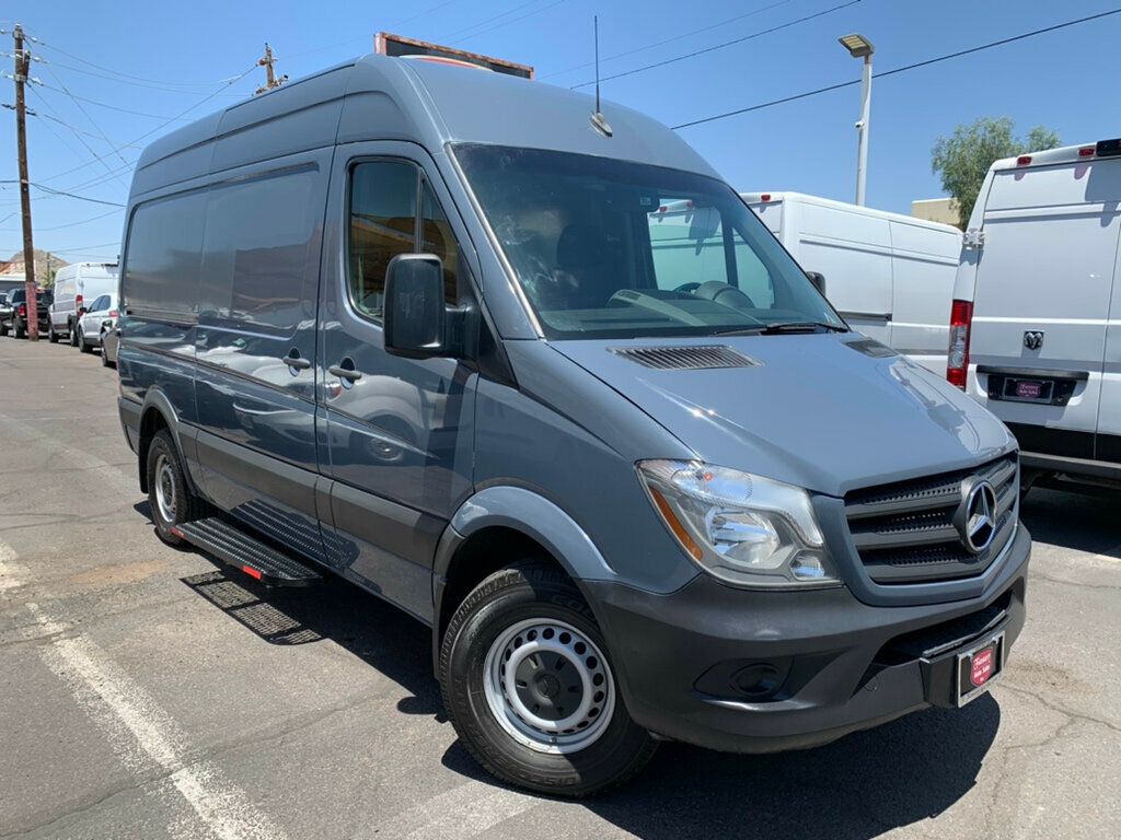 2018 Mercedes-Benz Sprinter Cargo Van 2500 High Roof V6 144" RWD - 23036535 - 23