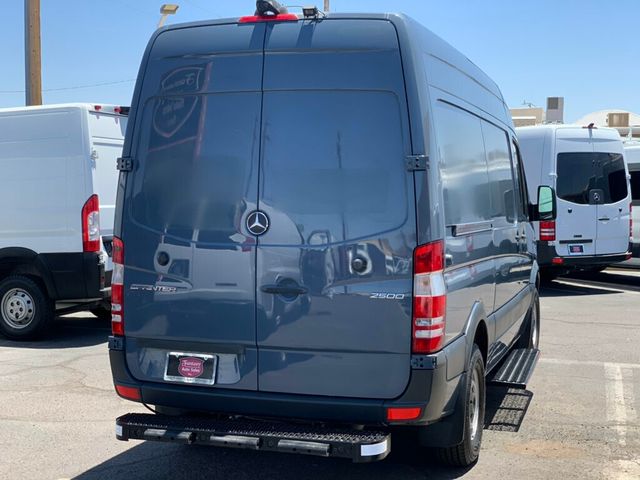 2018 Mercedes-Benz Sprinter Cargo Van 2500 High Roof V6 144" RWD - 23036535 - 29