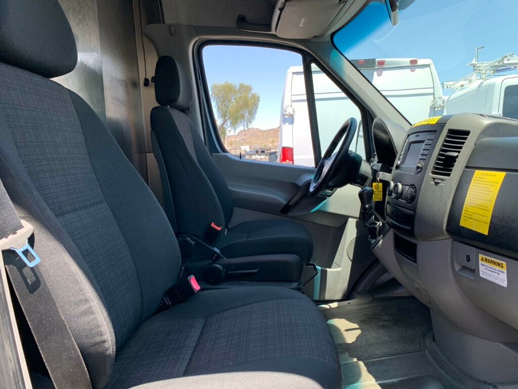 2018 Mercedes-Benz Sprinter Cargo Van 2500 High Roof V6 144" RWD - 23036535 - 41