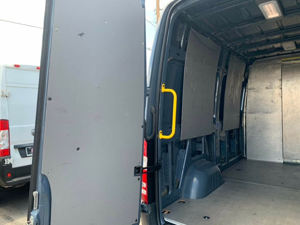 2018 Mercedes-Benz Sprinter Cargo Van 2500 High Roof V6 144" RWD - 23054428 - 12