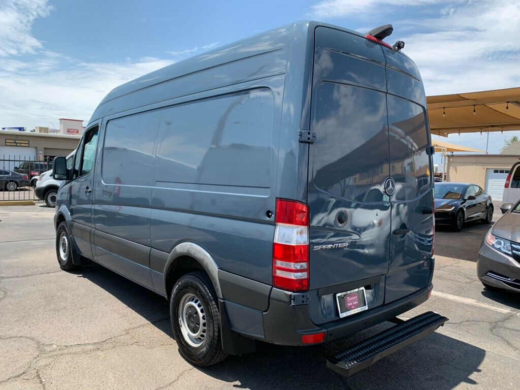 2018 Mercedes-Benz Sprinter Cargo Van 2500 High Roof V6 144" RWD - 23054428 - 23