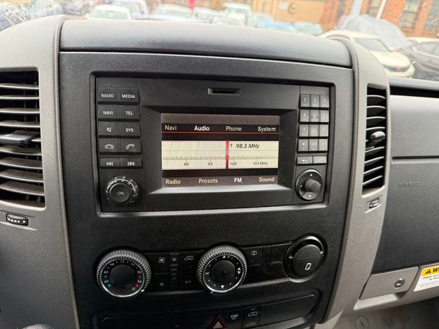 2018 Mercedes-Benz Sprinter Cargo Van 2500 High Roof V6 170" 4WD(clear title) - 22955628 - 3